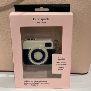 Kate Spade Oh Snap AirPods 3rd generation silicone case